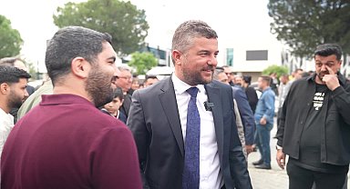 Buca Belediye Başkanı Görkem Duman mazbatasını aldı