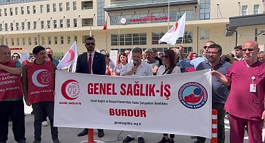 BURDUR’DA SAĞLIK ÇALIŞANLARI 'VERGİDE ADALET' İSTEDİ