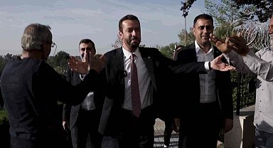 CEYHAN BELEDİYE BAŞKANLIĞINA SEÇİLEN KADİR AYDAR, MAZBATASINI ALDI, 2. KEZ BAŞKANLIK KOLTUĞUNA OTURDU