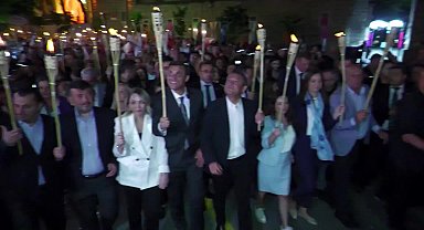 CHP GENEL BAŞKANI ÖZEL, MANİSA'DA FENER ALAYINA KATILDI