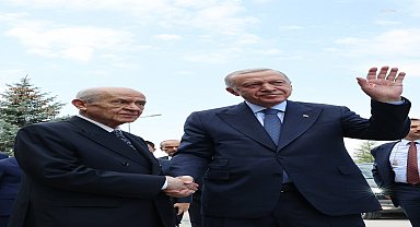 Cumhurbaşkanı Erdoğan, Bahçeli'yi konutunda ziyaret etti