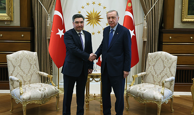 CUMHURBAŞKANI ERDOĞAN, KAZAKİSTAN BAŞBAKANI BEKTENOV İLE GÖRÜŞTÜ