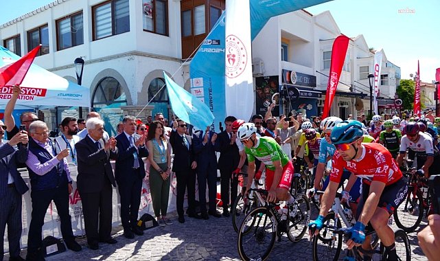 CUMHURBAŞKANLIĞI BİSİKLET TURU’NUN 7. ETABI, ÇEŞME’DE BAŞLADI