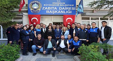 EBB Başkanı Ünlüce'den birimlere bayram ziyaretleri: "Hep birlikte çok güzel işler yapacağız"