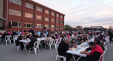 Eskişehirli özel bireyler, Büyükşehir'in iftarında buluştu