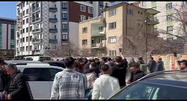 İçişleri Bakanı Ali Yerlikaya, Mazbata kararını protesto eden toplam 89 kişinin gözaltına alındığını duyurdu