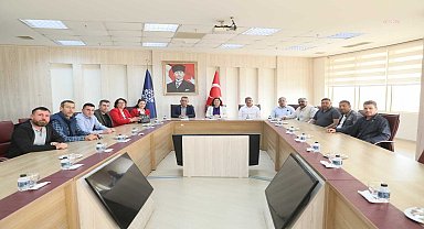 İncirliova esnafından Aydın Büyükşehir Belediye Başkanı Çerçioğlu'na ziyaret