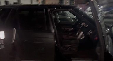  İSTANBUL’DA LÜKS OTOMOBİL KAÇAKÇILIĞI OPERASYONUNDA 20 KİŞİ YAKALANDI 