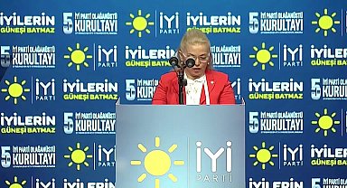 İYİ PARTİ OLAĞANÜSTÜ KURULTAYINDA GENEL BAŞKAN SEÇİMİ İÇİN DELEGELER OY KALLANMAYA BAŞLADI