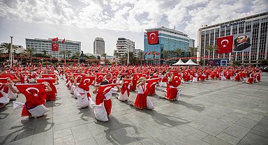 İzmir Büyükşehir Belediyesi, 23 Nisan'ı kentin dört bir yanında düzenlenecek etkinliklerle kutlayacak