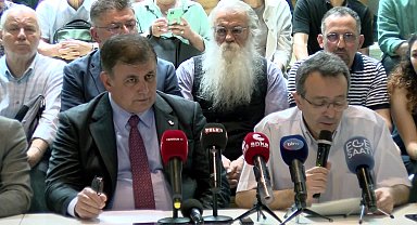 İzmir'den 'Asbestli Gemi' tepkisi... Cemil Tugay'dan bakanlığa çağrı: "Bir an önce denetlenebilir yapılar kurulmalı"