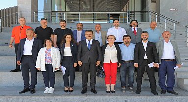 İzmir Dikili'de yeni dönemin ilk meclis toplantısı yapıldı