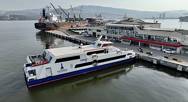 İzmir-Midilli seferleri 3 Mayıs'ta başlayacak. İzdeniz bayram için özel seferler de düzenledi