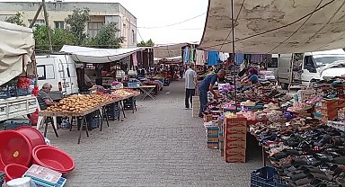 KADİRLİLİ EMEKLİ: MAAŞIM YETMİYOR, HER ŞEYİ ALAMIYORUM, DÖKÜKLERİ ALIYORUM