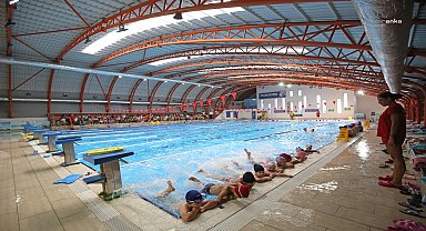 Karşıyaka Belediye Başkanı Ünsal: "Karşıyaka'mızın spor kenti kimliğini yeni nesillerimizle birlikte güçlendireceğiz"