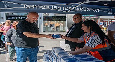 KUŞADASI BELEDİYESİ’NDEN KANDİL SİMİDİ İKRAMI