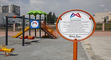 Mersin'in her sokağında Büyükşehir'den çocuklara bayram hediyesi