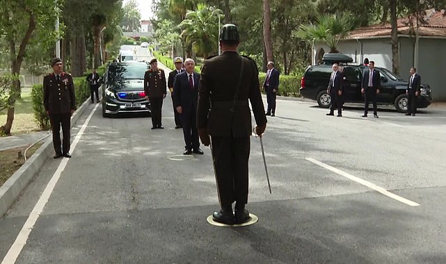 MİLLİ SAVUNMA BAKANI GÜLER, KIBRIS TÜRK BARIŞ KUVVETLERİ KOMUTANLIĞI'NDA İNCELEME VE DENETLEMELERDE BULUNDU