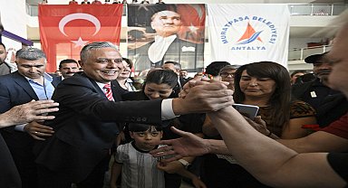 Muratpaşa Belediye Başkanı Uysal: "Türkiye'mizin yeni aydınlık süreci kutlu olsun"