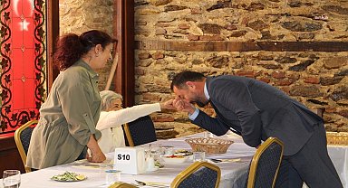 Ödemiş Belediye Başkanı Mustafa Turan, Köy Enstitüleri mezunlarıyla buluştu