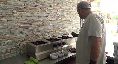 Osmaniyeli Esnaf: "İnsanlar çorbanın fiyatına bakıp 'yarım alabilir miyim, bol ekmek alabilir miyim' diyor"