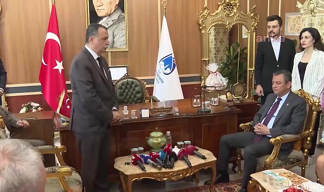 ÖZGÜR ÖZEL: BELEDİYELERİMİZİN SORUNLARINDAN, AİHM KARARLARINA UYULMASINA KADAR ÖNEMLİ MESELELER VAR. DIŞ POLİTİKADA ÖNEMLİ SORUNLAR VAR. HEPSİNİ SAYIN ERDOĞAN İLE GÖRÜŞECEĞİZ