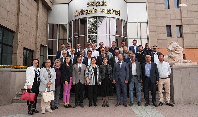 SEYİTGAZİ BELEDİYE BAŞKANI TEPE’DEN AYŞE ÜNLÜCE’YE TEBRİK ZİYARETİ