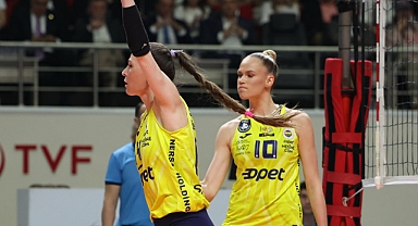 Sultanlar Ligi’nde şampiyon Fenerbahçe Opet