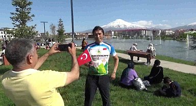 Tayvanlı Jacky Chen, Ağrı Dağı'nı görmek için Iğdır'a geldi