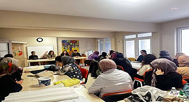Tepebaşı'nda kadınlara hakları anlatıldı