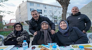 Tepebaşı'nın Zincirlikuyu Mahallesi sakinleri iftarda bir araya geldi