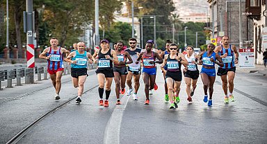 Toplu Ulaşıma 'Maraton İzmir' ayarı