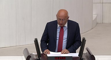 UTKU ÇAKIRÖZER: “İLİÇ’TE 7 EMEKÇİMİZ TOPRAK ALTINDAYKEN YENİ FACİALARA YOL AÇABİLECEK BİR KANUNU GÖRÜŞMEK AYIPTIR. FACİALARDAN DERS ALINMASI GEREKİR AMA ALMIYORSUNUZ