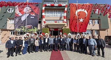 VAHAP SEÇER: