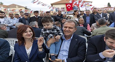 Vahap Seçer, 'Bayram Sofrası'nda Tarsus halkıyla buluştu