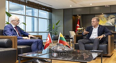 Vahap Seçer, Litvanya Cumhuriyeti Ankara Büyükelçisi Degutıs ile bir araya geldi