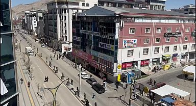 Van'da kente giriş çıkışlar kısıtlandı