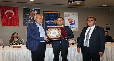 Adana Büyükşehir Belediye Başkanı Zeydan Karalar’a, 5 Ocak Adana Rotary Kulübü’nden ödül