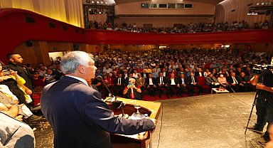 Adana Büyükşehir Belediyesi'nin ev sahipliğinde "Nasıl Bir Demokrasi Nasıl Bir Cumhuriyet" paneli