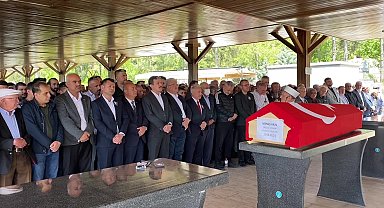 Aksaray Eski Belediye Başkanı Memiş Akın son yolculuğuna uğurlandı