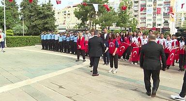 Antalya Büyükşehir Belediye Başkanı Böcek: "Atatürk'ün yolundan yürümeye devam edeceğiz"