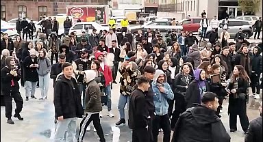 Ardahan Üniversitesi öğrencileri dolmuş zamlarını protesto etti