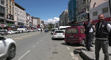 Ardeşen'de çay üreticileri, Tarım Bakanlığı'nın açıkladığı çay fiyatını protesto etti