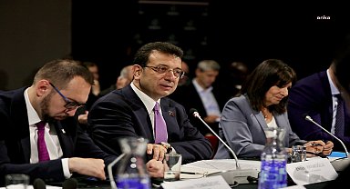Avrupa Beledı̇ye Başkanları Zı̇rvesı̇'nde konuşan İmamoğlu: "Kutuplaşmanın ilacı; her kesime eşit hizmet ve dayanışma"