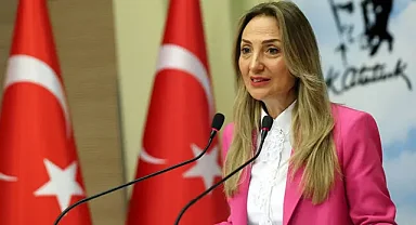 Aylin Nazlıaka: 