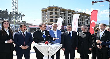 Bakan Özhaseki, Hatay'da incelemelerde bulundu, Büyükşehir Belediye Başkanı Öntürk ile görüştü