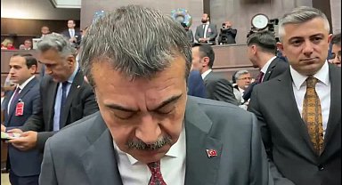 Bakan Tekin: “Özel okul temsilcileriyle görüşüyoruz. Öğretmen arkadaşlarımızı mağdur etmeyecek çözümler üretmeye çaba sarf ediyoruz”
