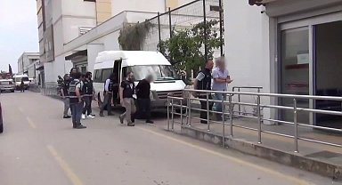 Bakan Yerlikaya: "Kalkan-21 operasyonları sonucu, 12 göçmen kaçakçılığı organizatörü tutuklandı"