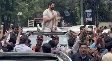 Bangladeş'te Burak Özçivit'e yoğun ilgi