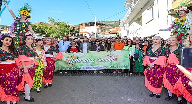 Bayraklı Belediye Başkanı İrfan Önal: "Değerlerimizi ve kültürlerimizi el birliği ile yaşatacağız"